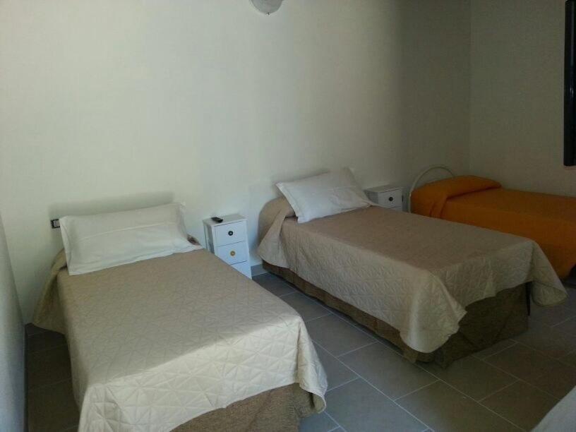 B&B Il Mirto Di Paola Torpè Δωμάτιο φωτογραφία